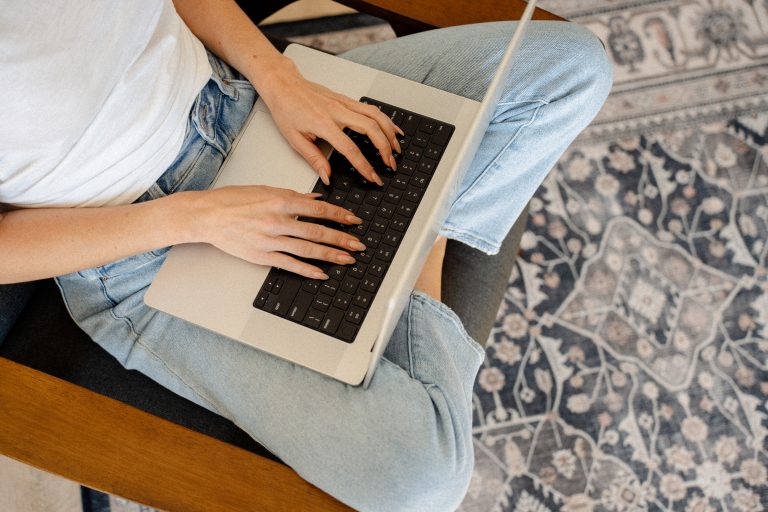 How to Stop Procrastinating and Take Action: Simple Strategies for Success